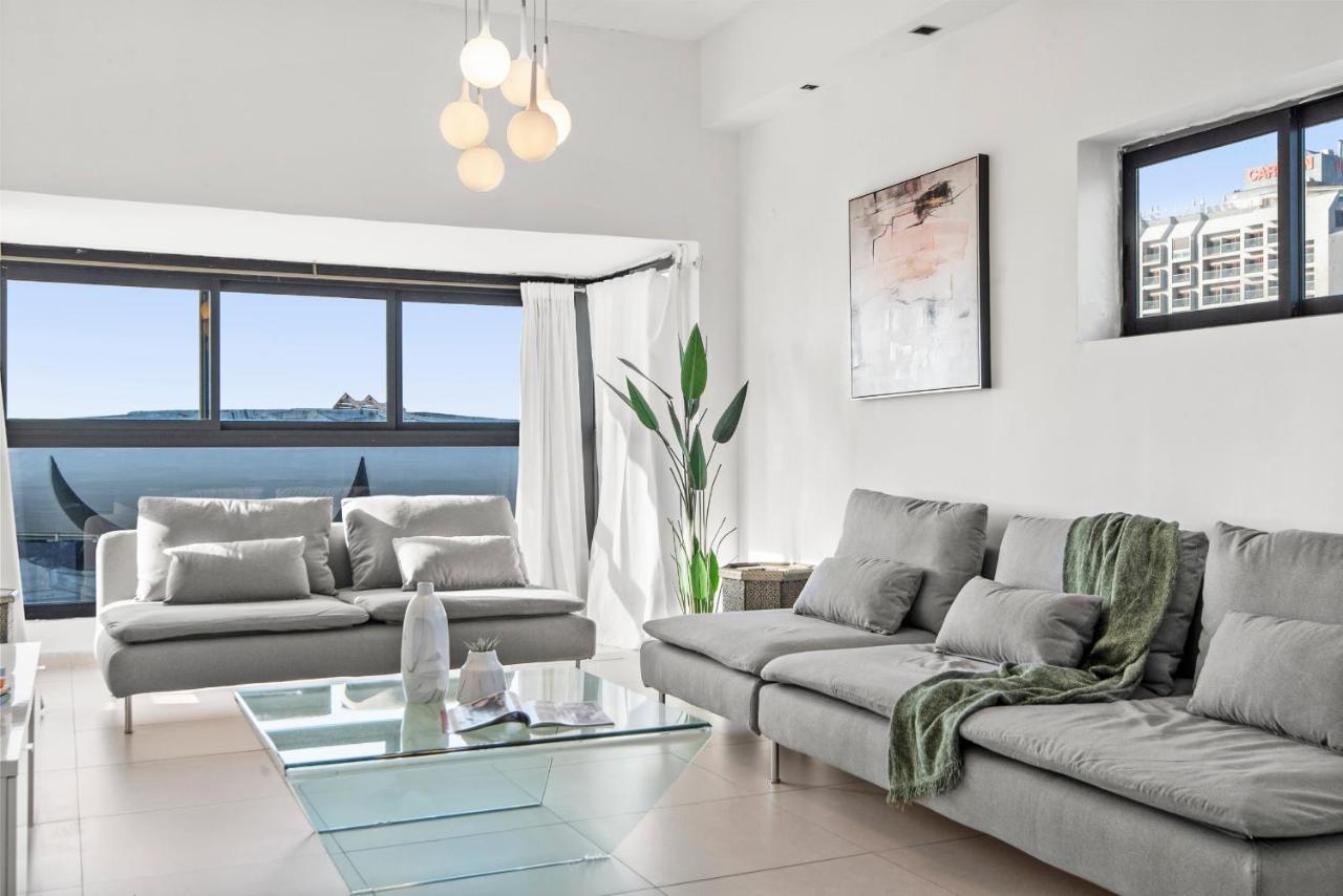 Glorious Renovated Apartment On Top Of The Beach Tel Aviv Eksteriør bilde